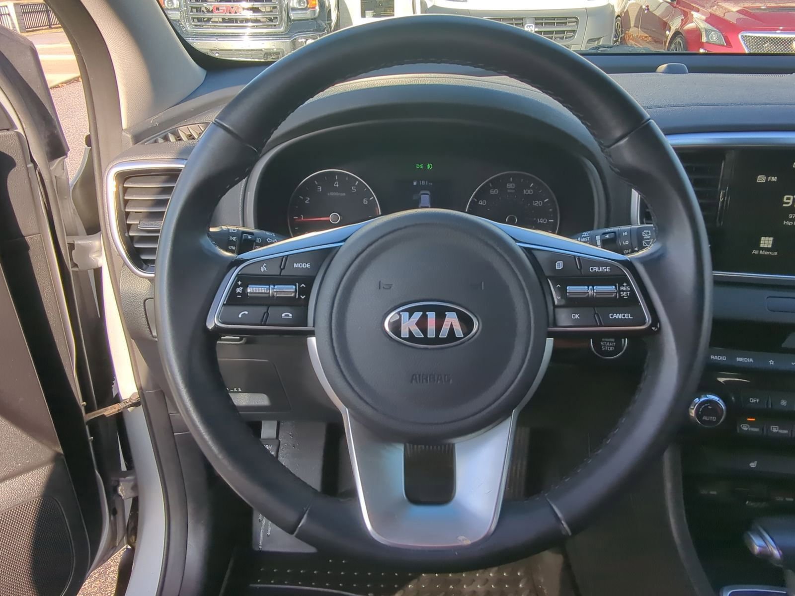Used 2022 Kia Sportage EX image 25