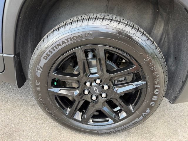 Used 2023 Chevrolet Traverse LT AWD/4WD image 36