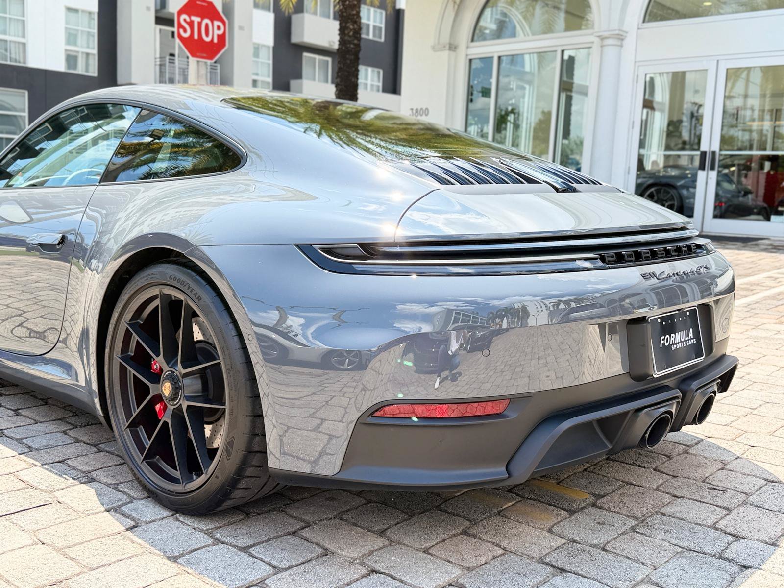 Used 2026 Porsche 911 Carrera 4 GTS AWD/4WD image 19