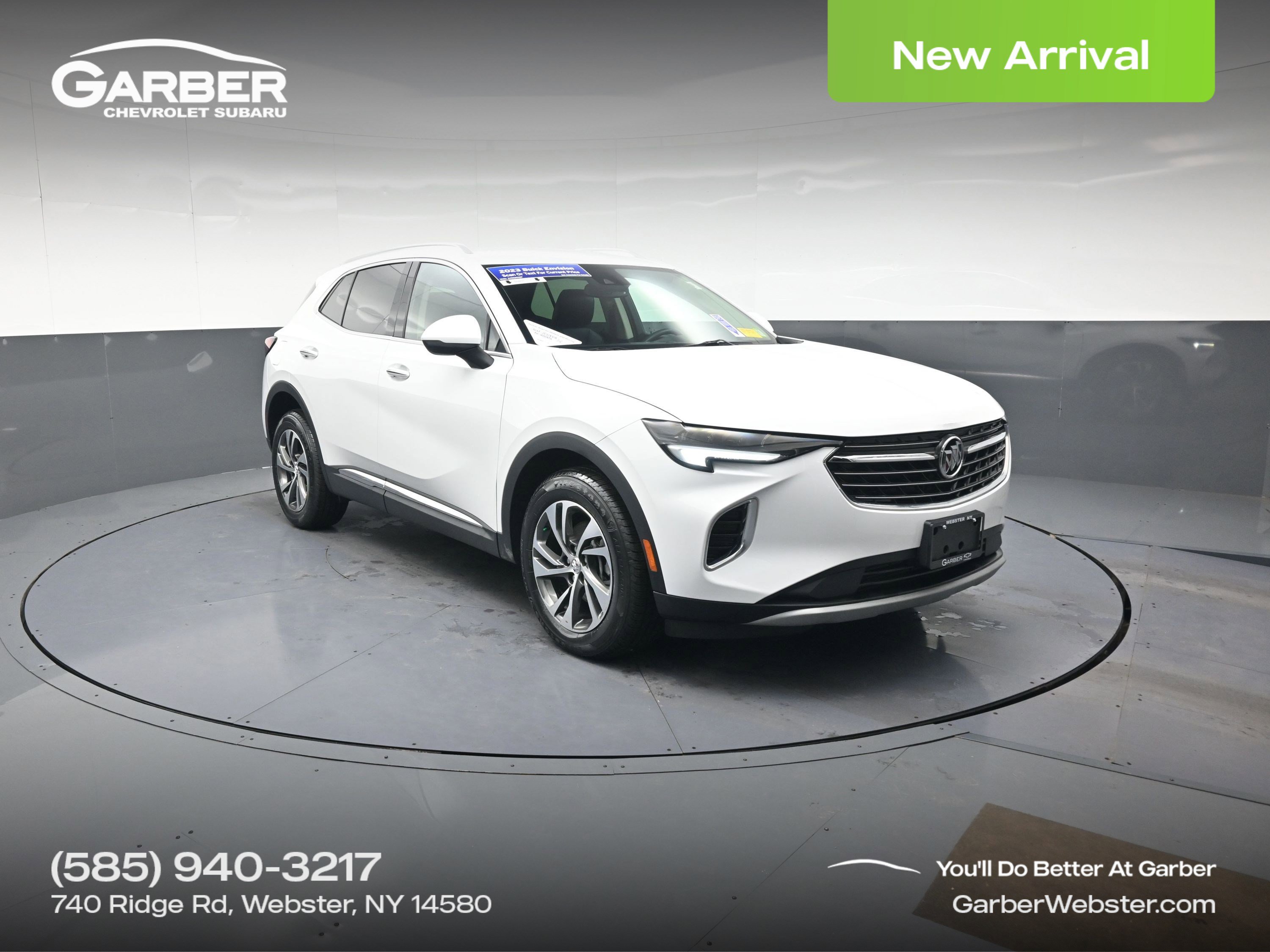 Used 2023 Buick Envision Essence image 1