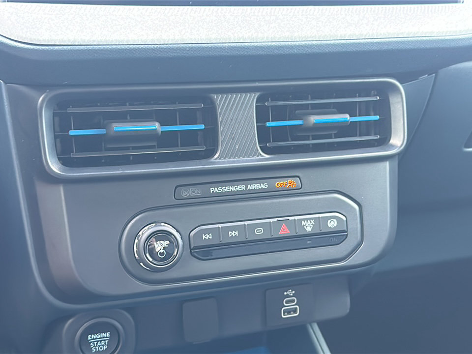 Used 2026 Ford Maverick XLT w/ XLT Luxury Package FWD image 34