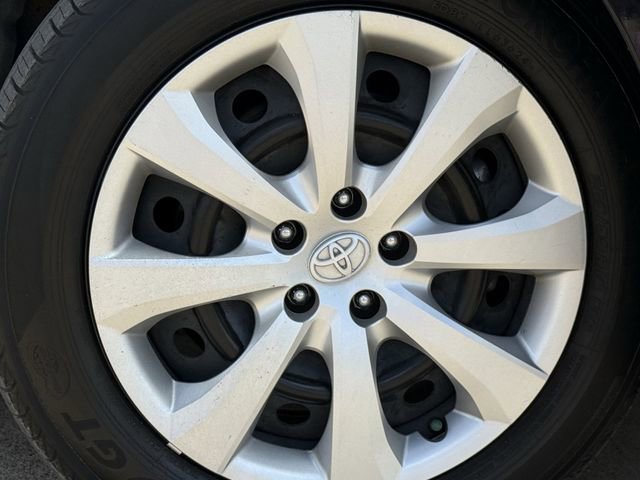 Used 2025 Toyota Corolla LE image 10