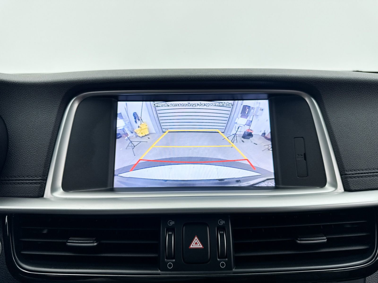 Used 2020 Kia Optima Premium image 24