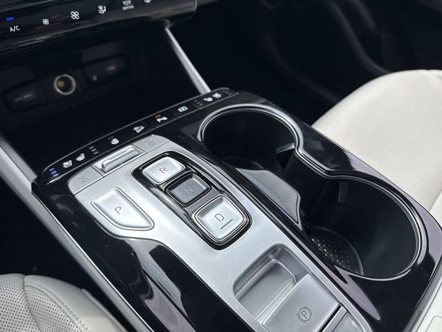 Certified 2023 Hyundai Tucson Limited w/ Cargo Package image 31