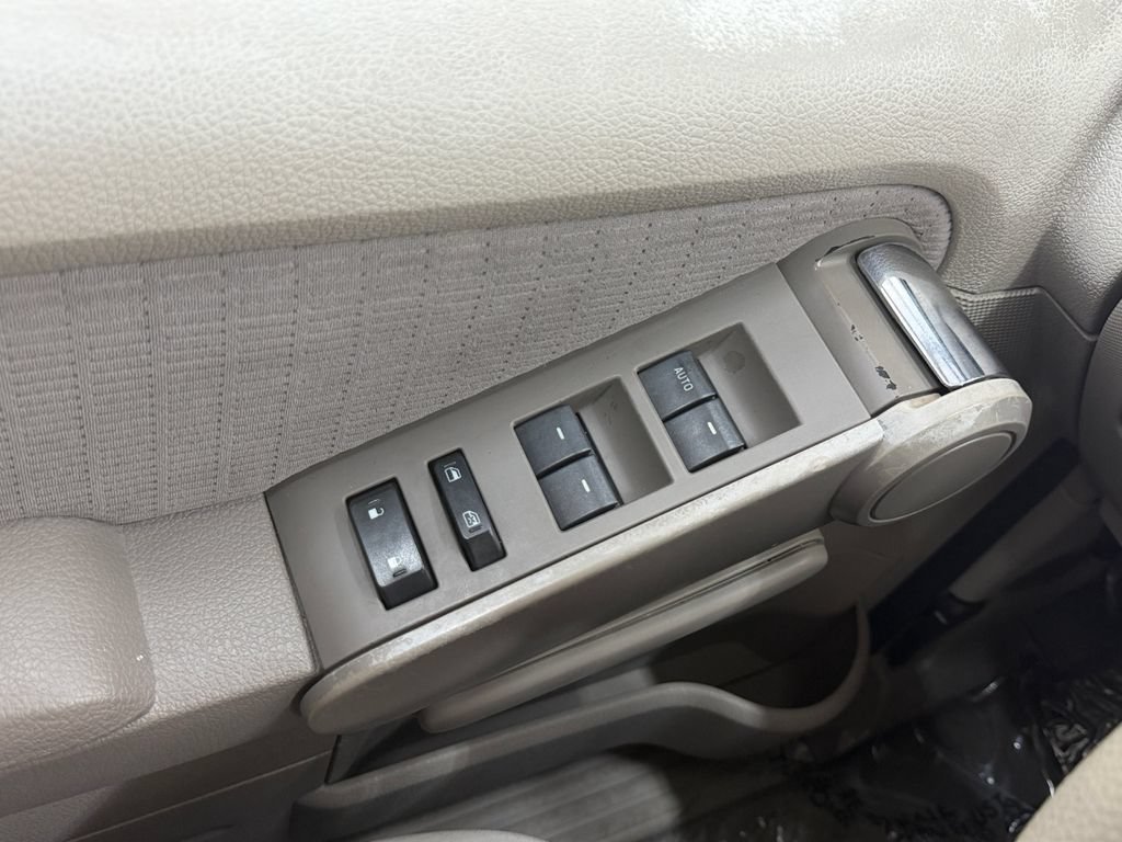 Used 2007 Ford Explorer XLT AWD/4WD image 11