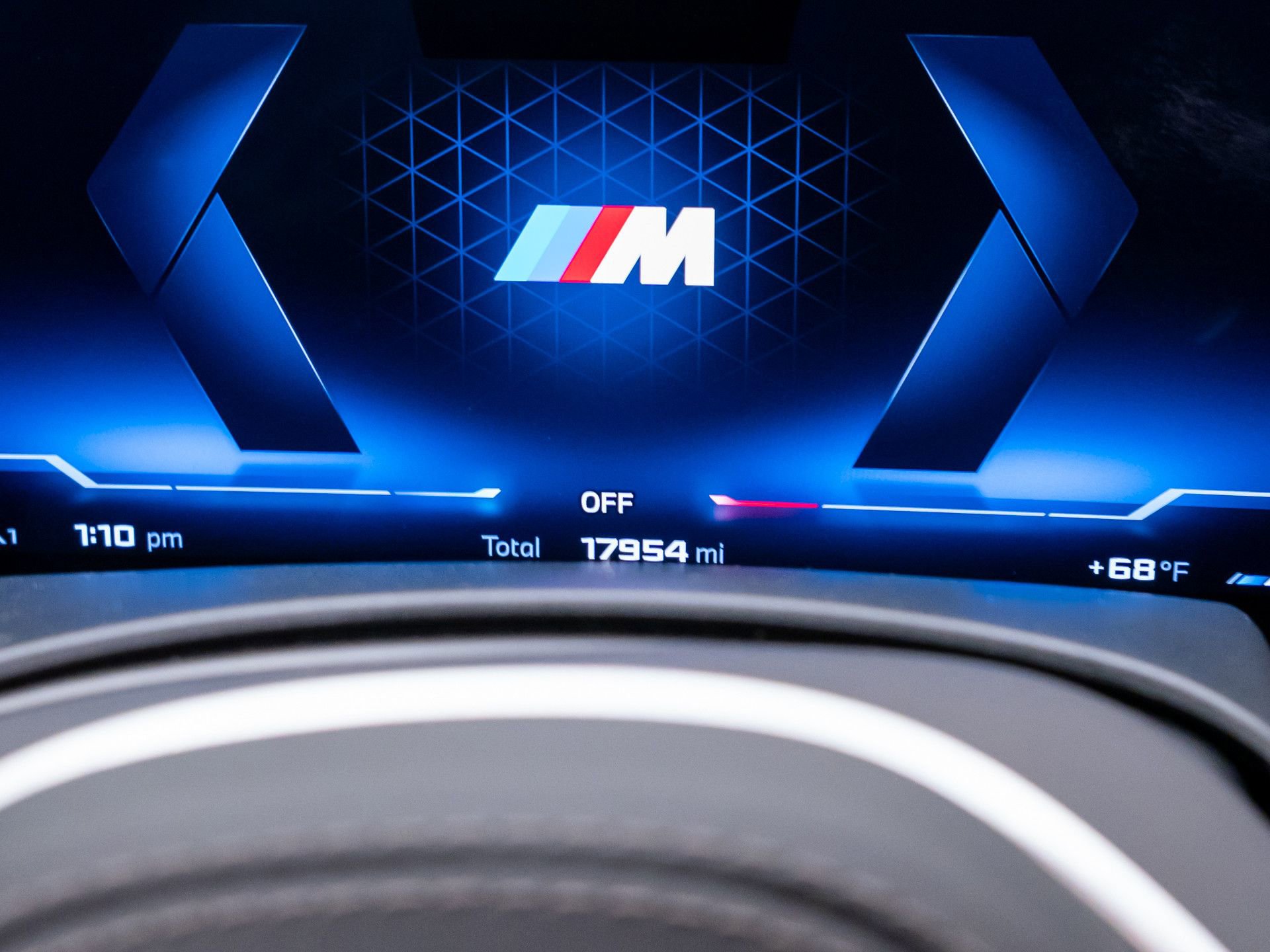 Certified 2026 BMW X6 M60i AWD/4WD image 23