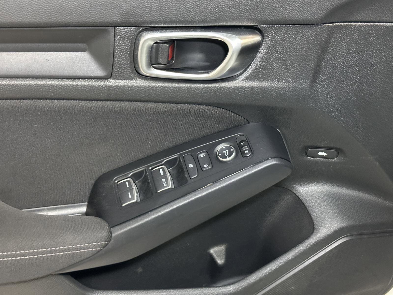 Certified 2024 Honda Civic LX image 21