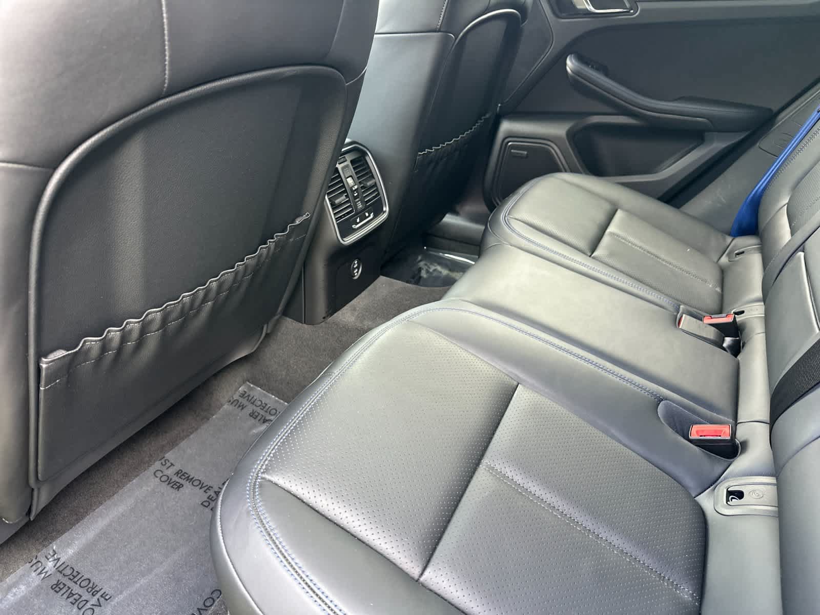 Certified 2023 Porsche Macan GTS AWD/4WD image 13