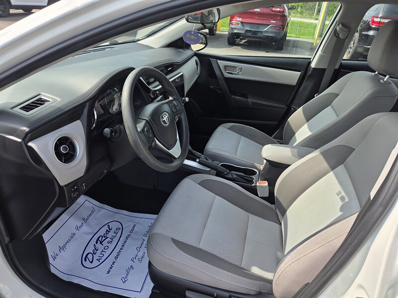 Used 2019 Toyota Corolla LE FWD image 10