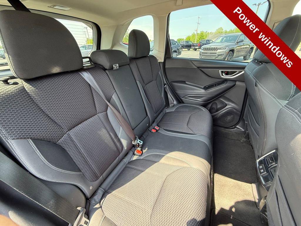 Used 2021 Subaru Forester Premium AWD/4WD image 36