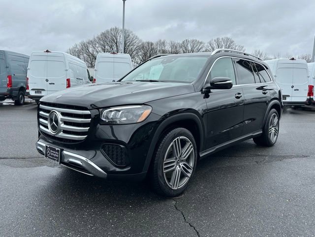 Certified 2025 Mercedes-Benz GLS 450 4MATIC image 3