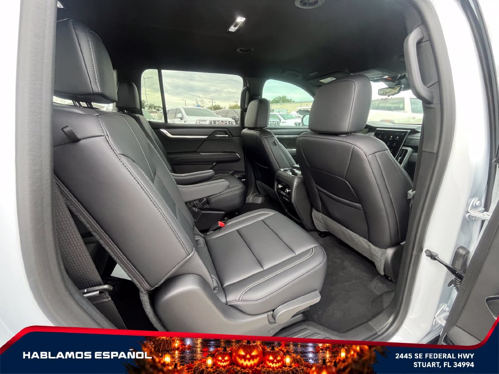 New 2026 GMC Acadia Elevation w/ Black Edition FWD image 19