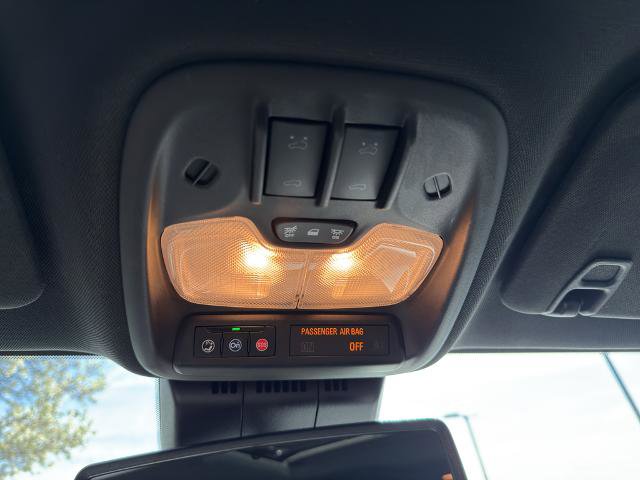 Used 2023 Chevrolet Colorado Z71 w/ Z71 Convenience Package 2 image 30