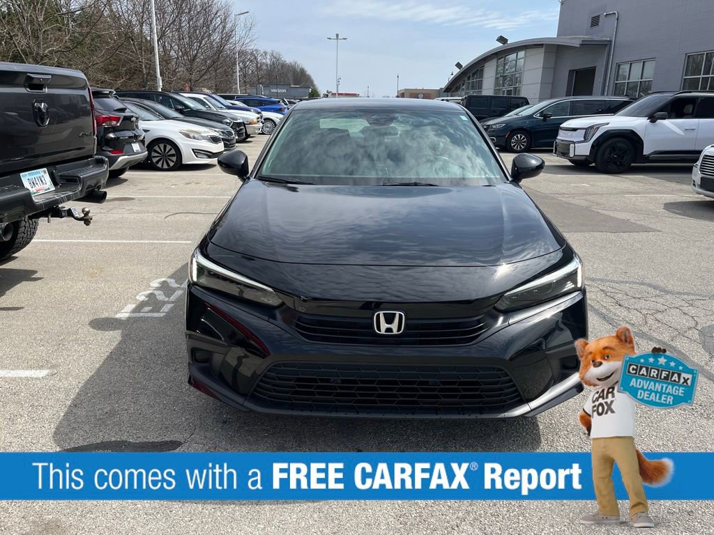 Used 2024 Honda Civic Sport image 2