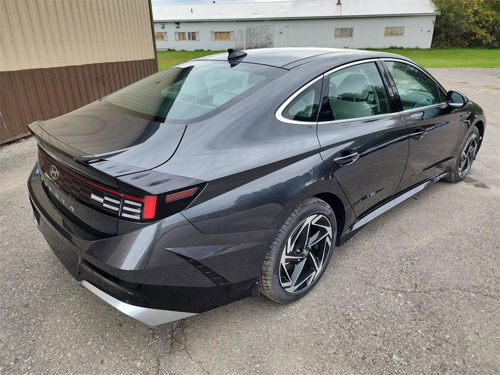 New 2025 Hyundai Sonata SEL image 8