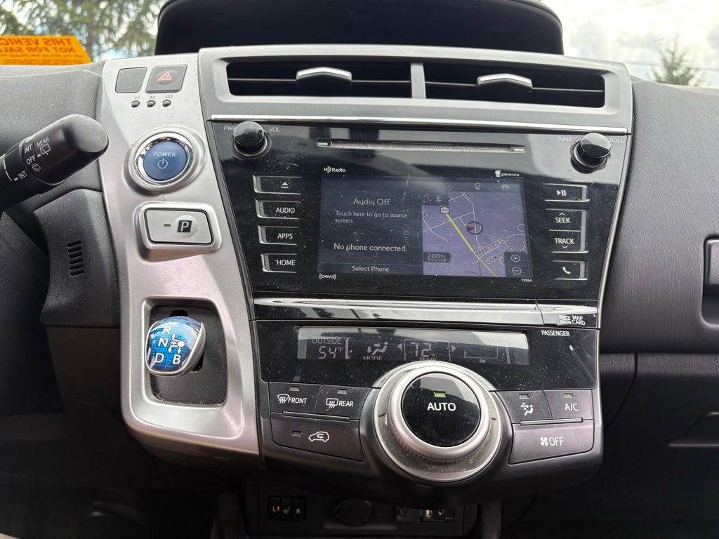 Used 2017 Toyota Prius V Four FWD image 8