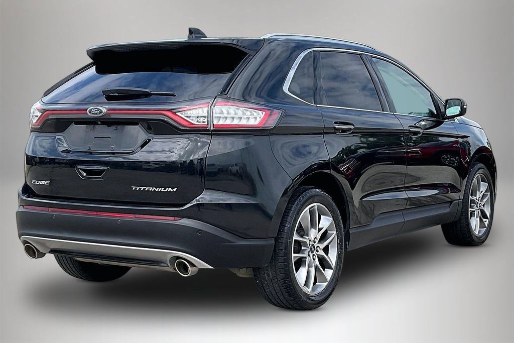 Used 2015 Ford Edge Titanium w/ Technology Package image 5
