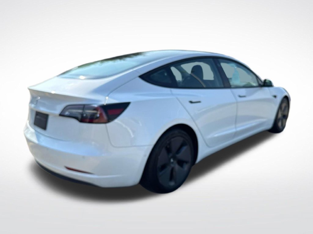 Used 2021 Tesla Model 3 Standard Range Plus RWD image 7