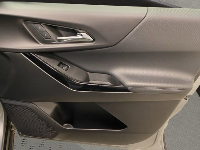 Used 2025 Chevrolet Equinox LT image 22