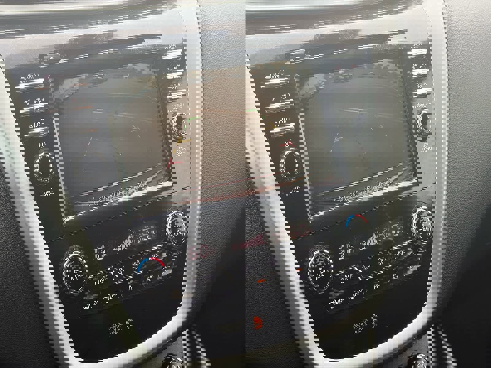 Certified 2021 Nissan Murano S image 23