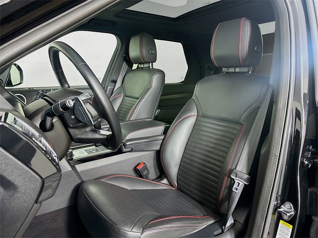 Used 2019 Land Rover Discovery HSE image 21