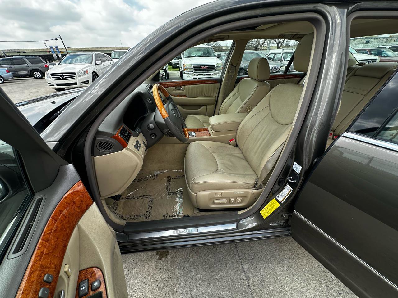 Used 2005 Lexus LS 430 image 41