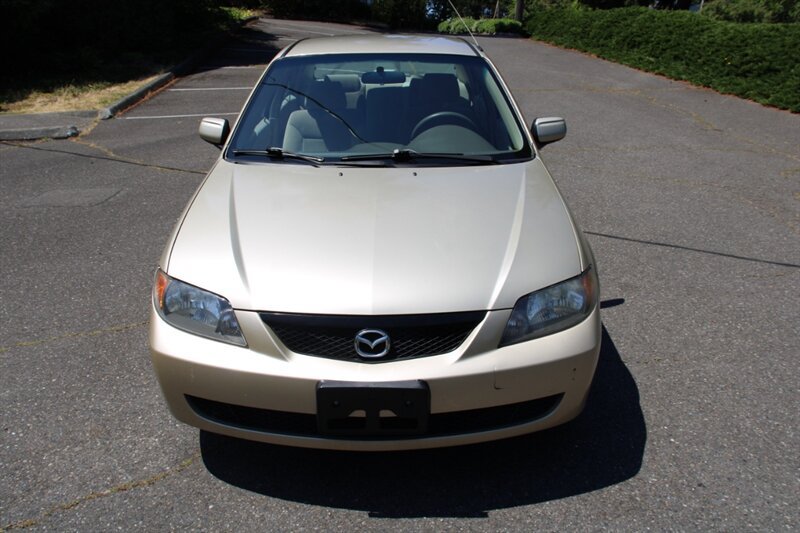 Used 2003 MAZDA Protege FWD image 9