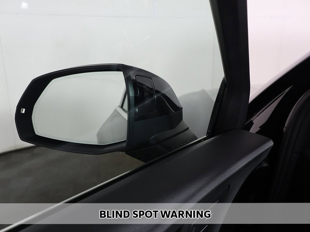 Used 2022 Audi Q5 2.0T Premium w/ Convenience Package image 4