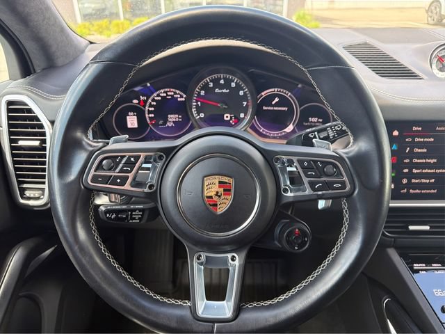 Used 2023 Porsche Cayenne Turbo AWD/4WD image 25