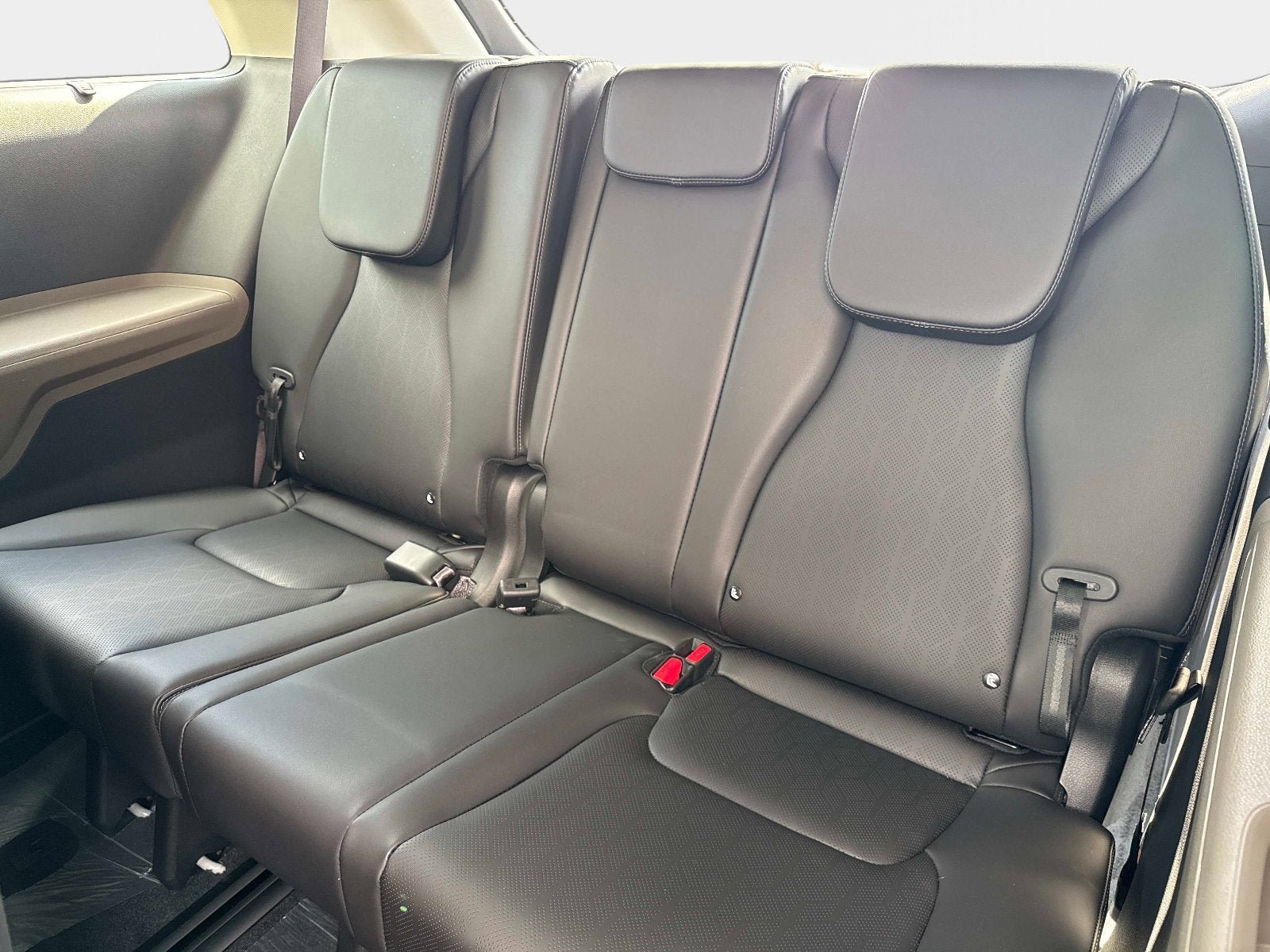 New 2026 Kia Carnival EX FWD image 10
