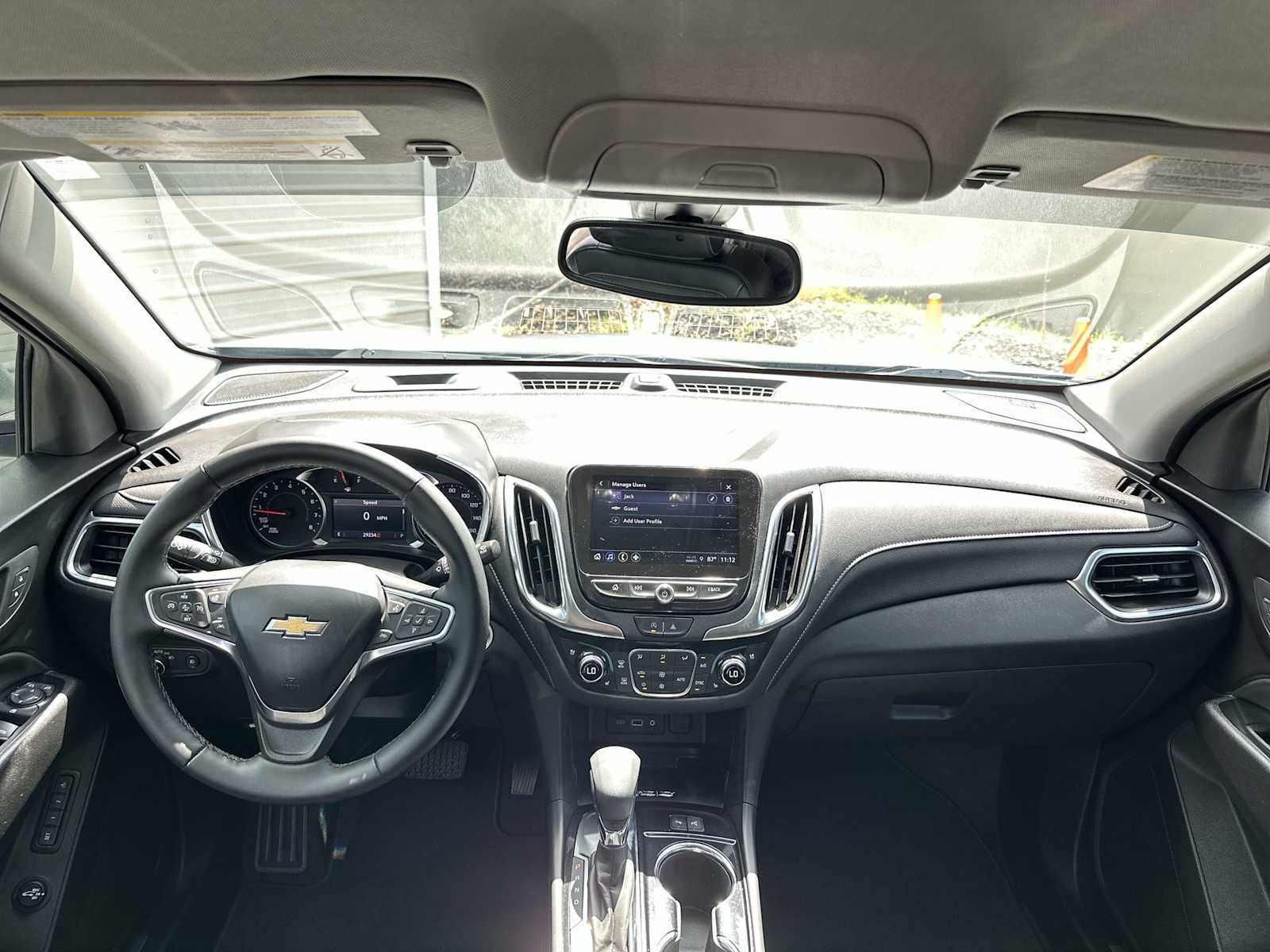 Certified 2024 Chevrolet Equinox Premier FWD image 30