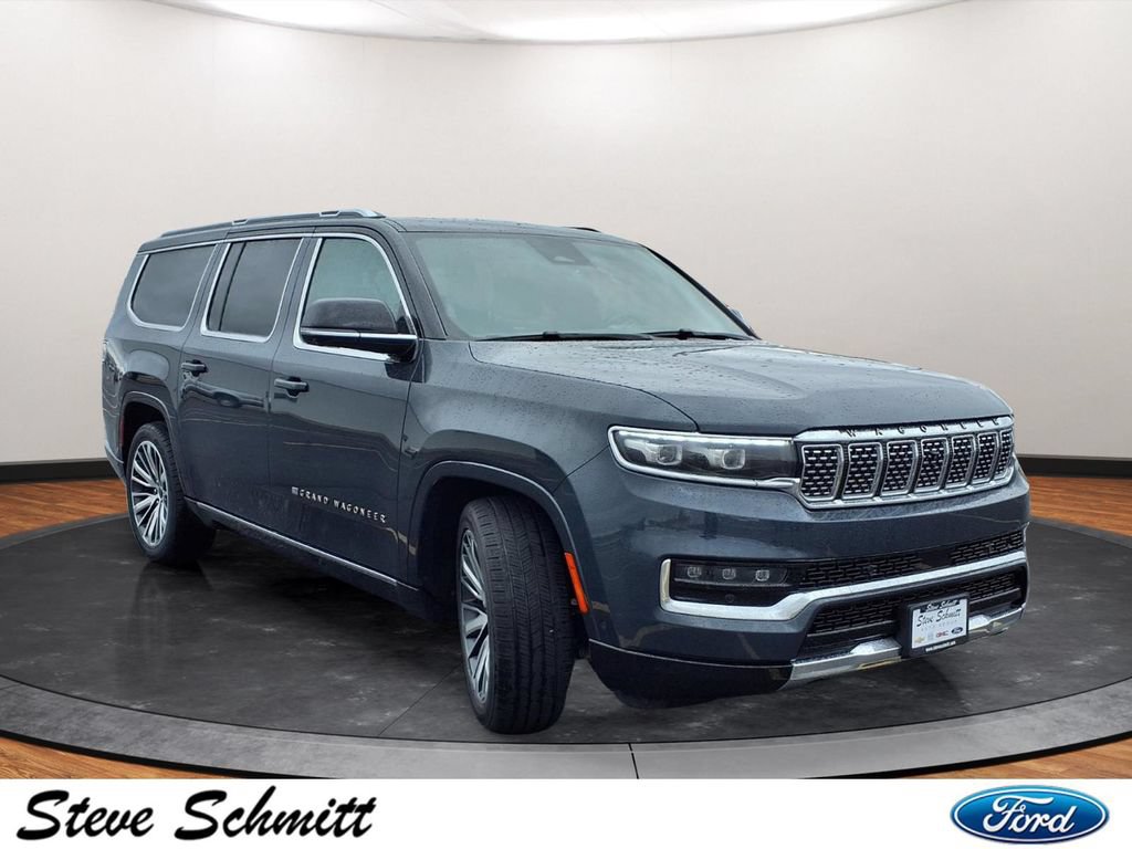 Used 2024 Jeep Grand Wagoneer L Series III AWD/4WD image 35
