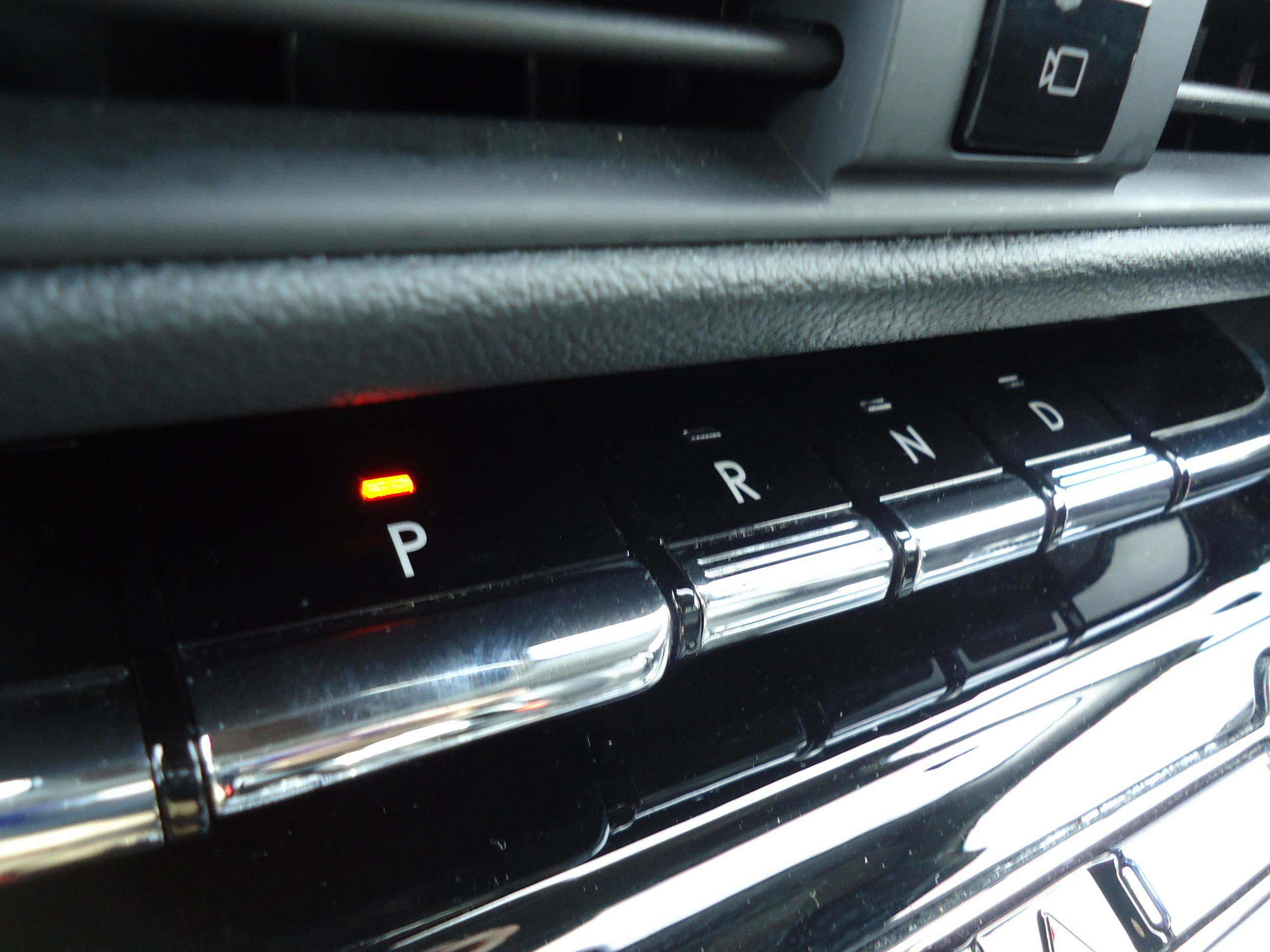 Used 2022 Lincoln Corsair AWD w/ Equipment Group 101A image 20