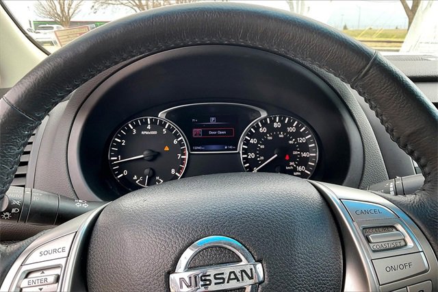 Used 2016 Nissan Altima 2.5 SL w/ Moonroof Package image 18