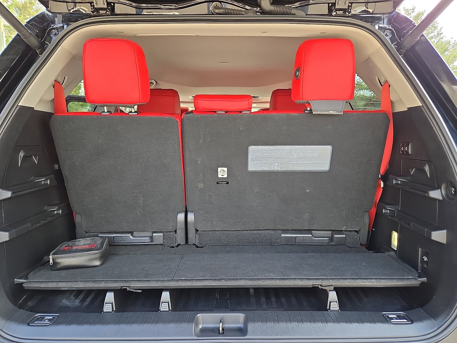 Used 2023 Toyota Sequoia TRD Pro AWD/4WD image 29