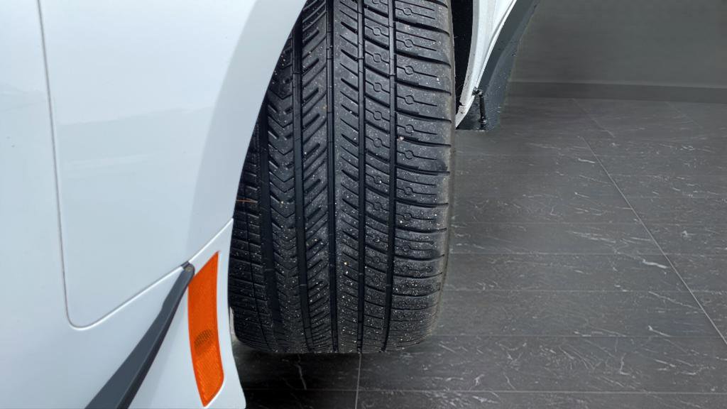 Used 2019 Chevrolet Camaro SS RWD image 37