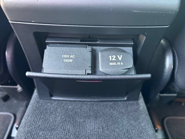 Used 2014 Mercedes-Benz E 250 BlueTEC Sedan image 24