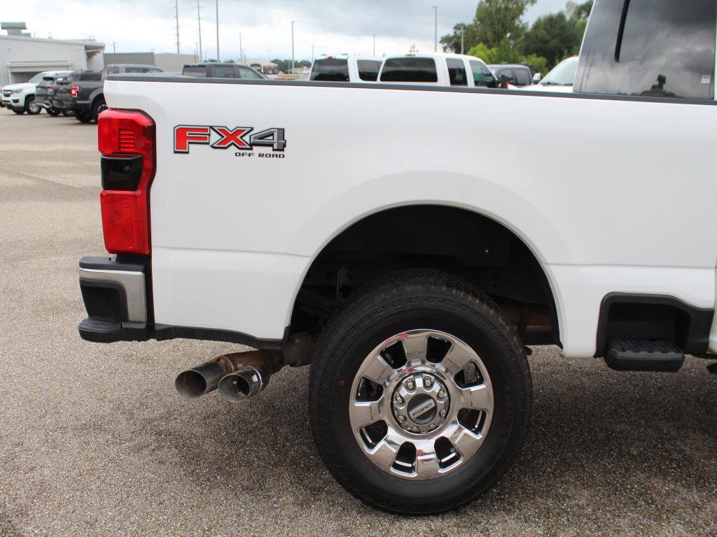 Used 2024 Ford F250 Lariat w/ Lariat Ultimate Package AWD/4WD image 7