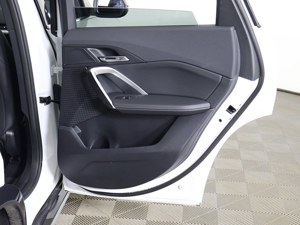 Used 2024 BMW X1 xDrive28i w/ Convenience Package image 27