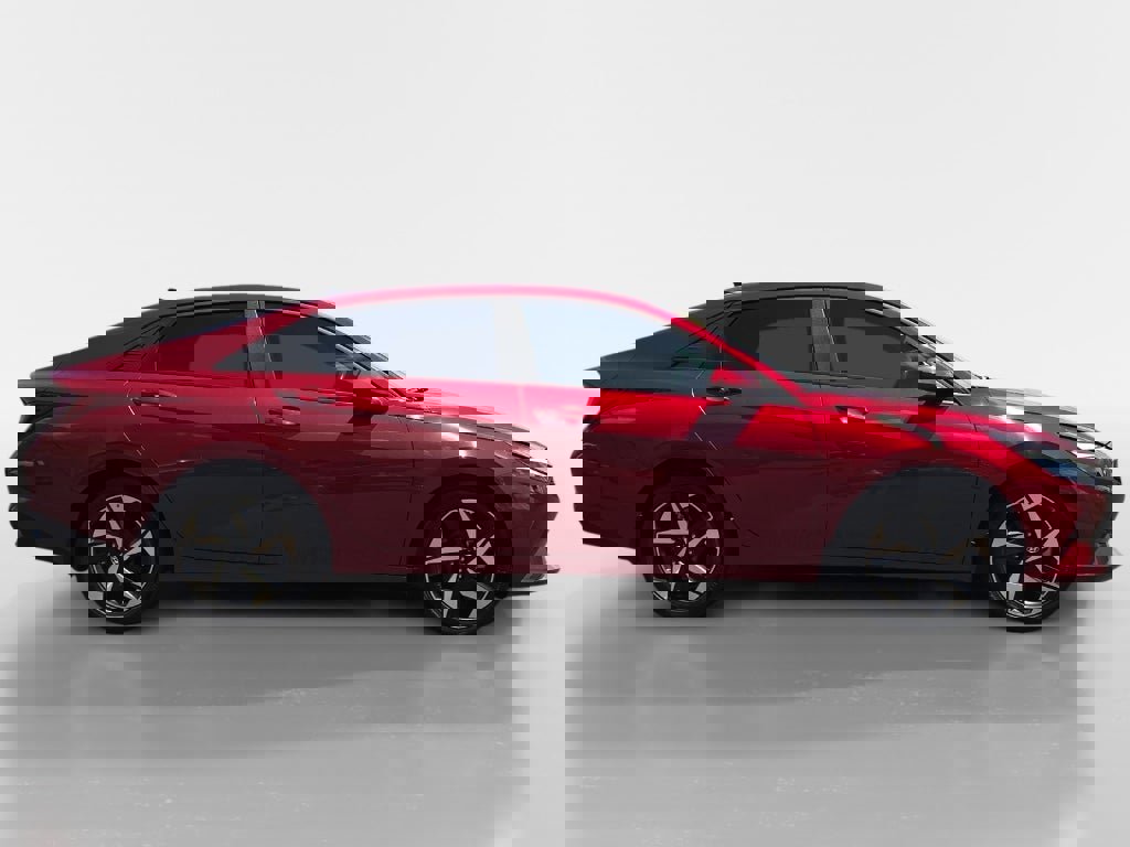 Used 2023 Hyundai Elantra SEL w/ Convenience Package image 2