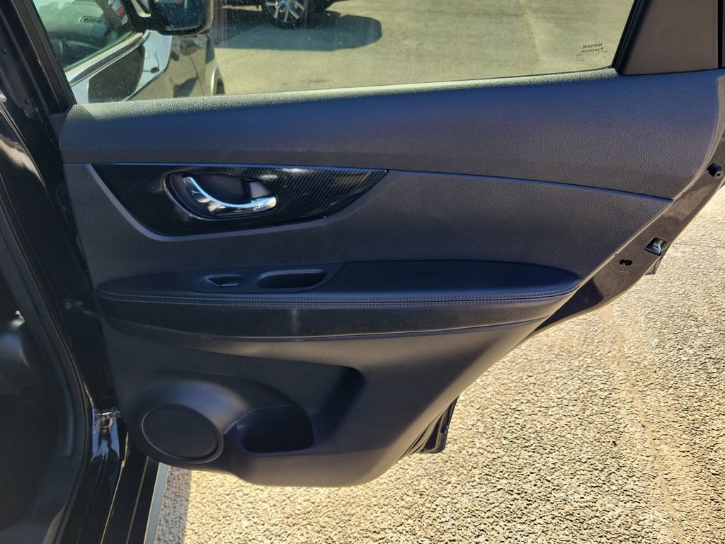 Used 2020 Nissan Rogue SL w/ Premium Package AWD/4WD image 35