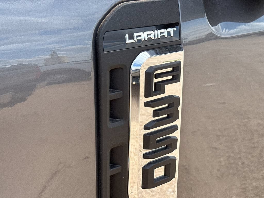 New 2026 Ford F350 Lariat w/ Chrome Package AWD/4WD image 14