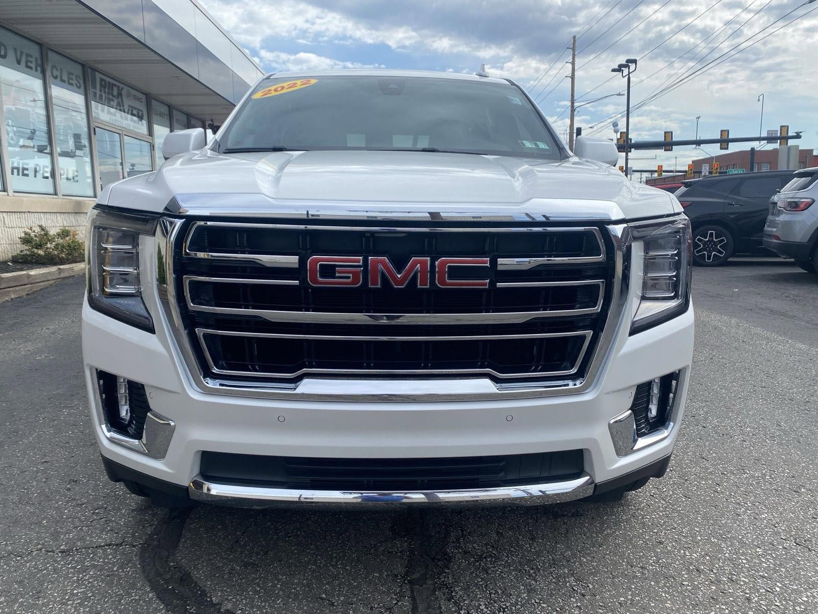 Certified 2022 GMC Yukon SLT w/ Max Trailering Package AWD/4WD image 16