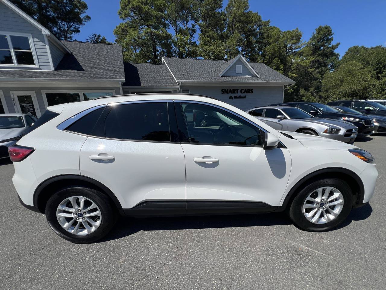 Used 2021 Ford Escape SE w/ Convenience Package FWD image 6