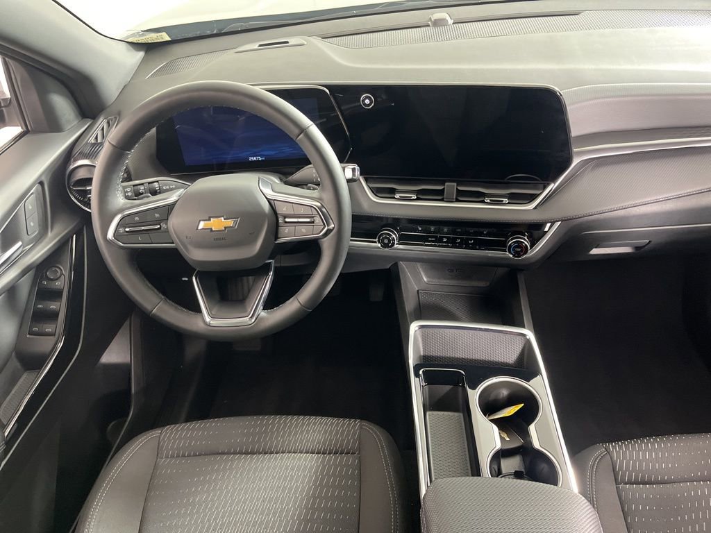 Certified 2025 Chevrolet Equinox LT FWD image 4