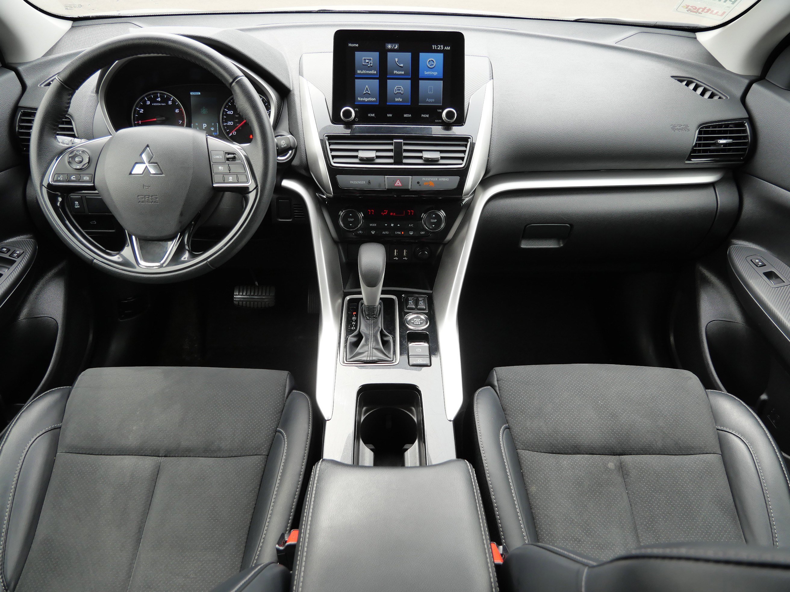 Used 2024 Mitsubishi Eclipse Cross SE image 10