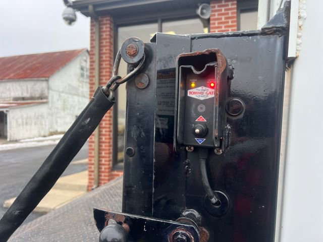 Used 2020 Chevrolet Express 3500 w/ Power Convenience Package image 25