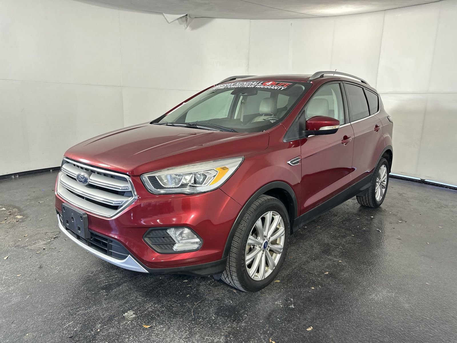 Used 2017 Ford Escape Titanium AWD/4WD image 4