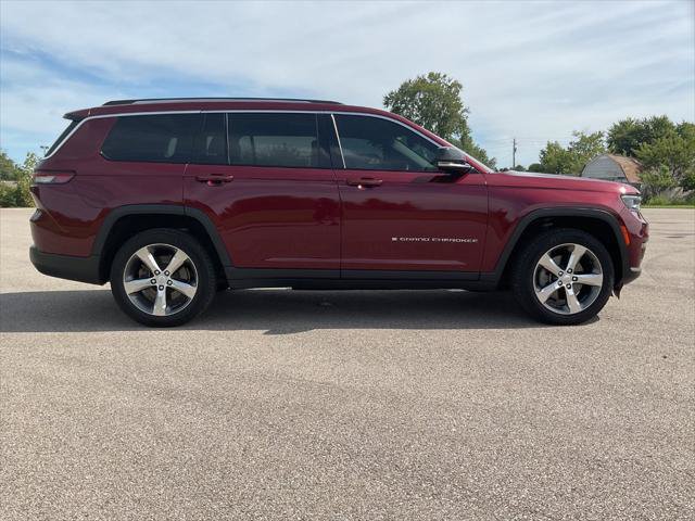 Used 2021 Jeep Grand Cherokee L Limited w/ Trailer Tow Group (B) AWD/4WD image 4