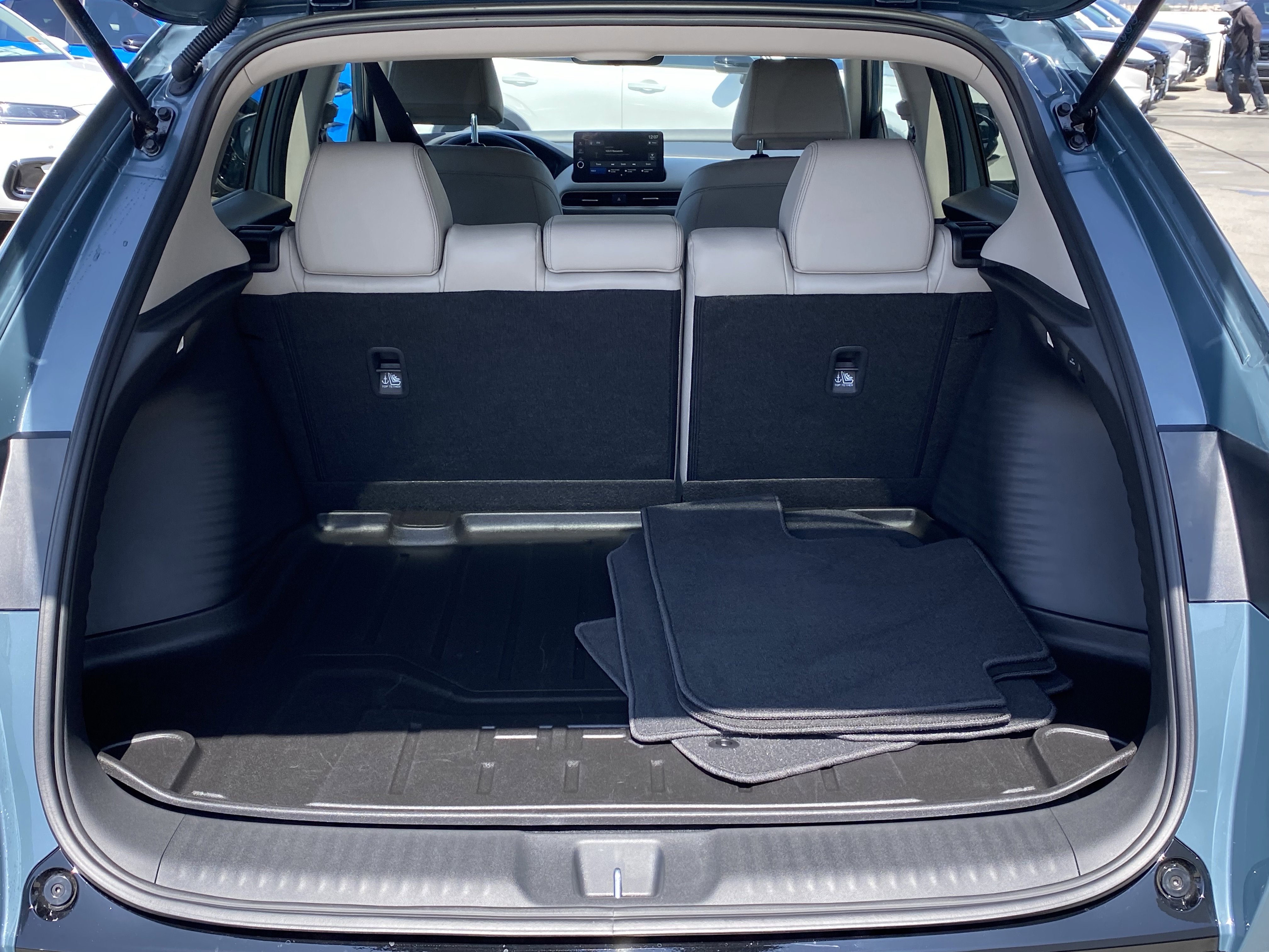 Used 2026 Honda HR-V EX-L image 12